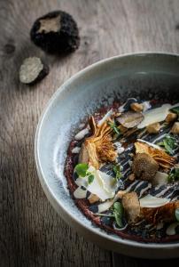 Jídlo v hotelu nebo okolí