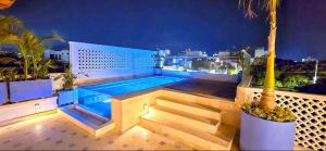 Bazén v ubytování Hotel Casa de la Acequia nebo v jeho okolí