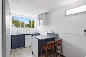 Køkken eller tekøkken på Olive Villa with Sea View