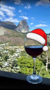 Nespecifikovaný výhled na hory nebo výhled na hory při pohledu z aparthotelu