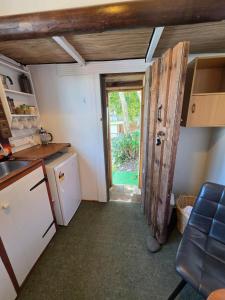 Køkken eller tekøkken på Surf Shack on Broadway