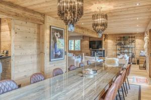 Гостиная зона в Chalet Alps Rosiere Courchevel