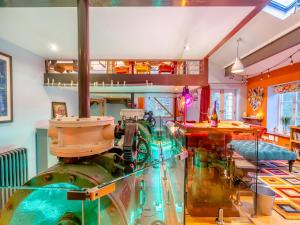 Χώρος καθιστικού στο The Engine Room