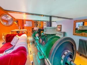 Χώρος καθιστικού στο The Engine Room +44 φωτογραφίες