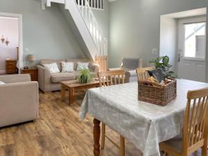 Χώρος καθιστικού στο Claunch