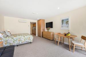 Et tv og/eller underholdning på Bay View Motel - Deluxe