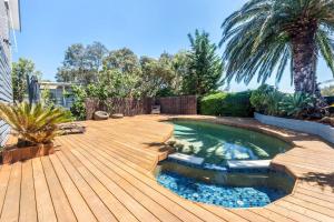 Swimmingpoolen hos eller tæt på Foreshore Haven - Poolside Comfort near Rye Beach