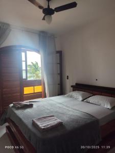 En eller flere senge i et værelse på Mirante da Gavião House