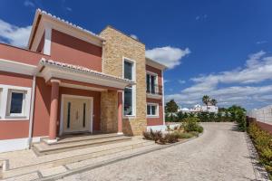 Bygningen som feriehuset ligger i