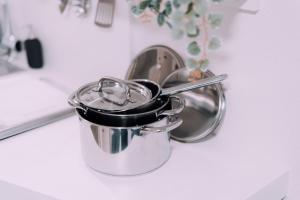 Fotografie z fotogalerie ubytování Stylish Minimalist Loft 7 & Gym in Namba Compact Studio 03 v destinaci Wada + 32 fotografií