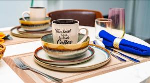 Příslušenství pro přípravu čaje a kávy v ubytování Apartment in Kingston at Sunnyshade + 7 fotografií