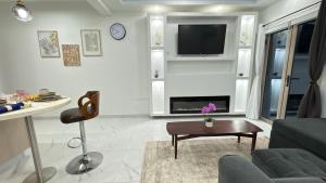 Galería fotográfica de Apartment in Kingston at Sunnyshade en Kingston 7 fotos más