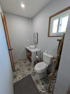 Et badeværelse på Cozy Shell-central island Oasis