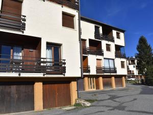 Здание апартаментов/квартиры