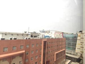 Imagine din galeria proprietății Stylish 3BR Skandinavia Tangcity Apt Max 12 Guests în Karawaci +36 fotografii