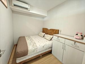 Φωτογραφία από το άλμπουμ του Stylish 3BR Skandinavia Tangcity Apt Max 12 Guests σε Karawaci +36 φωτογραφίες