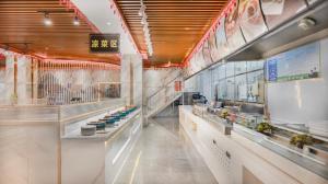 Imagine din galeria proprietății 万信至格酒店库车天山中路店 în Kuqa