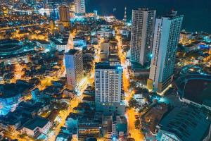 Nespecifikovaný výhled na destinaci Nha Trang nebo výhled na město při pohledu z hotelu + 54 fotografií