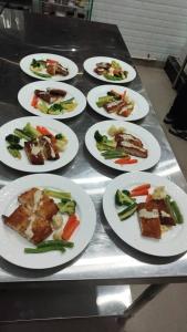 Φαγητό σε αυτό το ξενοδοχείο ή κάπου εκεί κοντά