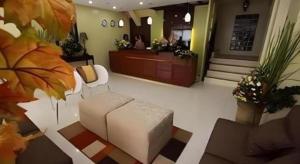 Ο χώρος του λόμπι ή της ρεσεψιόν στο Sampaguita Suites Plaza Garcia
