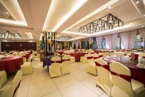 Εστιατόριο ή άλλο μέρος για φαγητό στο Borrman Hotel Liuzhou Ma'anshan Park Gubu Shopping Mall