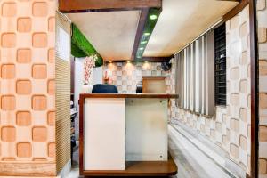 Kuchyň nebo kuchyňský kout v ubytování Super Hotel O NIT Durgapur Formerly Royal Inn