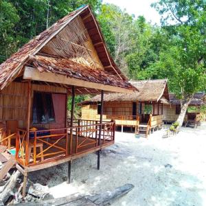 Το κτήριο όπου στεγάζεται  η παραθεριστική κατοικία