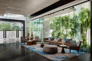 Posezení v ubytování DoubleTree by Hilton Bangkok Ploenchit