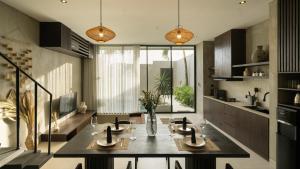 Kuchyň nebo kuchyňský kout v ubytování Kayat Villa