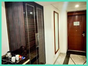 Ảnh trong thư viện ảnh của New Rock Beach Hotel Anandi Palace - Near Sea Beach , Shree Jagarnath Temple , Best Hotel , Fully Air Conditioning Hotel ở Puri