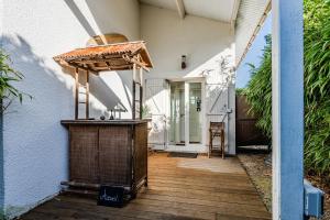 Afbeelding uit fotogalerij van Villa Saint Barth in Gujan-Mestras