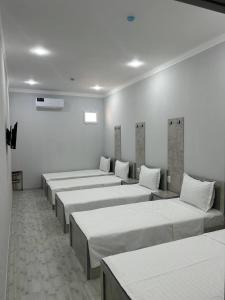 Postel nebo postele na pokoji v ubytování Art Guest House Hostel