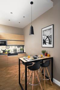 Kuchyňa alebo kuchynka v ubytovaní Brill Budapest Apartments 2