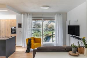 Imagem da galeria de iFlat Pinzolo Apartment Cervo em Pinzolo