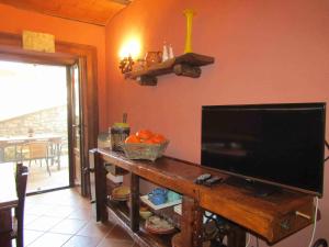 A television and/or entertainment centre at La Casetta