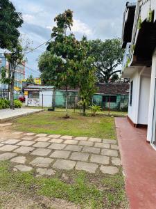 Το κτήριο όπου στεγάζεται  ο ξενώνας +16 φωτογραφίες