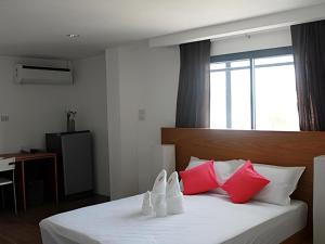 Postel nebo postele na pokoji v ubytování Iroom Hotel + 98 fotografií