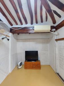 TV a/nebo společenská místnost v ubytování 서라벌옛집