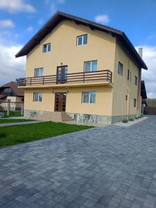 Galeriebild der Unterkunft Pensiunea Maria-Mihaela in Bumbesti Pitic