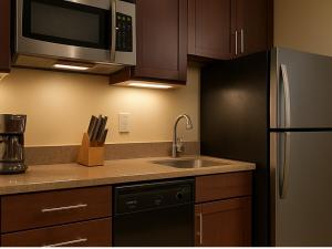 Nhà bếp/bếp nhỏ tại The Westin Kāʻanapali Ocean Resort Villas North- STUDIO VILLA