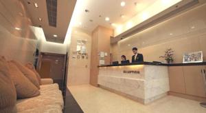 Zona de hol sau recepție la H1 Hotel