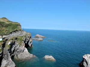Naturlandskabet i nærheden af feriehuset + 2 billeder