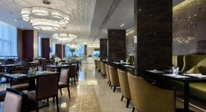 Restaurace v ubytování Jiuhua Jin Jiang International Hotel