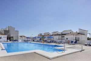 Swimmingpoolen hos eller tæt på Casita De La Luz with swimmingpool