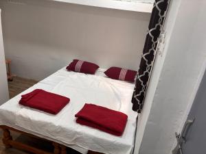 Postel nebo postele na pokoji v ubytování MR Lodge