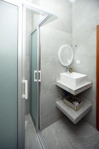 Et badeværelse på Vila Luísa Bilene