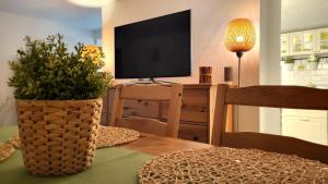 Μια τηλεόραση ή/και κέντρο ψυχαγωγίας στο Sol Invictus Vendégház