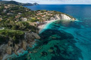 Naturlandskabet i nærheden af villaen