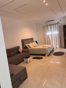 Khu vực ghế ngồi tại Bella suites taghit