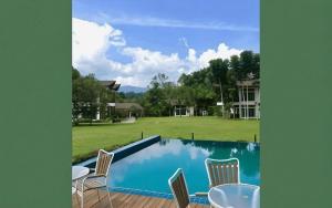 Бассейн в Bidaisari Resort или поблизости +34 фотографии